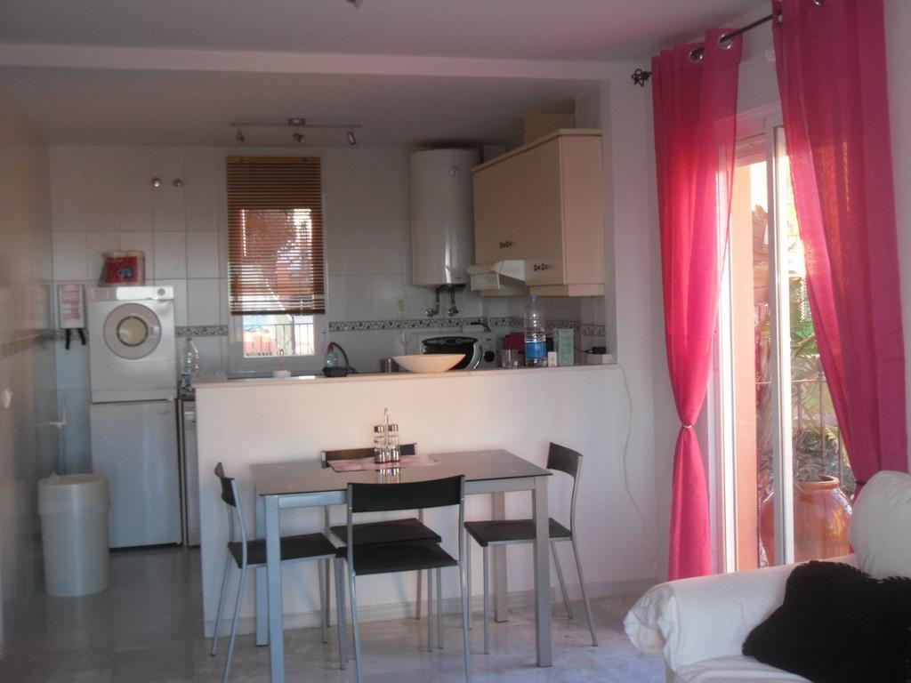 2035-Lovely 1 Bedrooms Sea View Apartment Manilva Luaran gambar